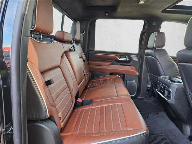 Used 2025 GMC Sierra 2500 Denali Ultimate AWD/4WD image 19