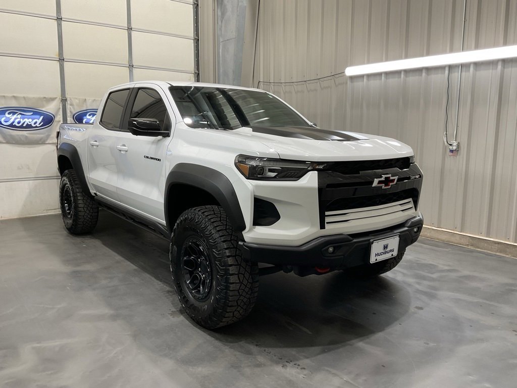 Used 2024 Chevrolet Colorado ZR2 w/ ZR2 Bison Edition