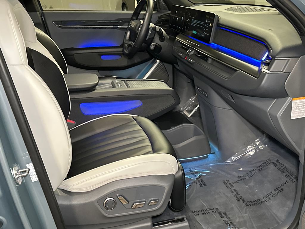 Certified 2024 Kia EV9 GT-Line image 16