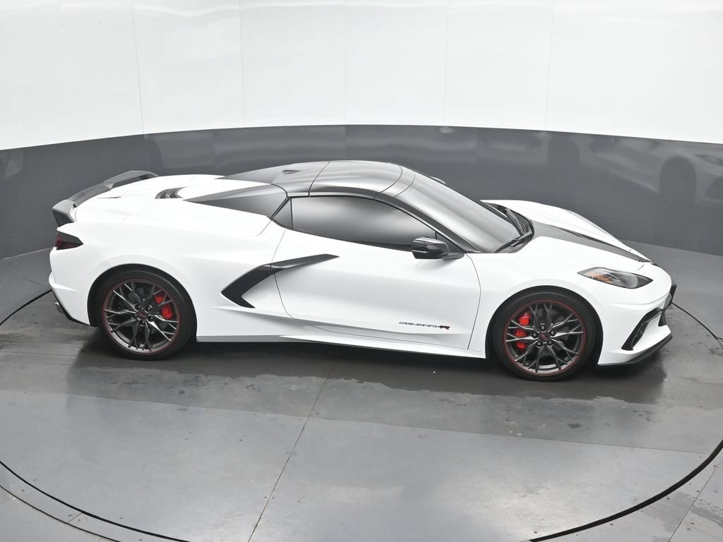 Used 2023 Chevrolet Corvette Stingray Premium Conv w/ Z51 Performance Package RWD image 33