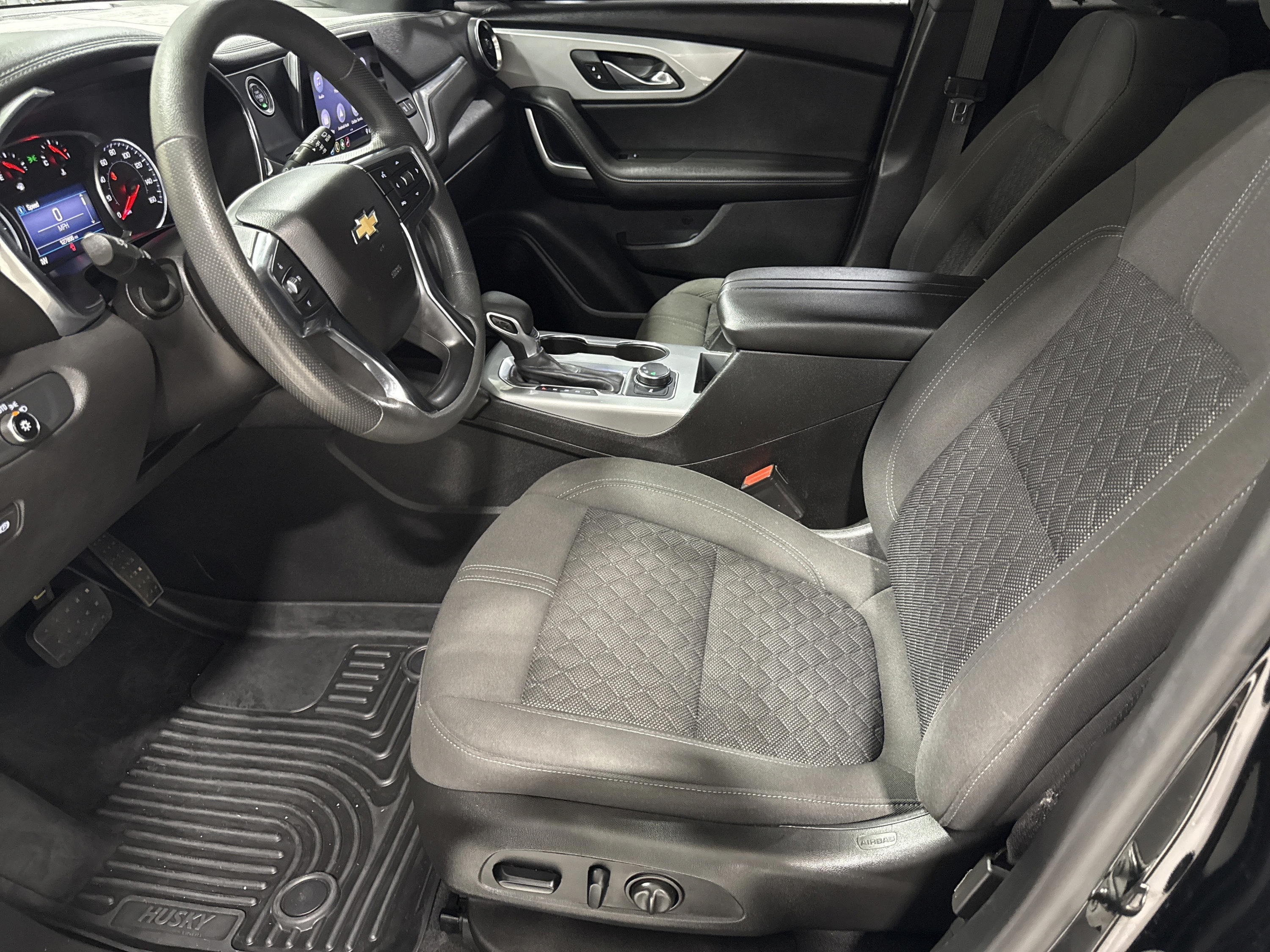 Used 2021 Chevrolet Blazer LT FWD image 3