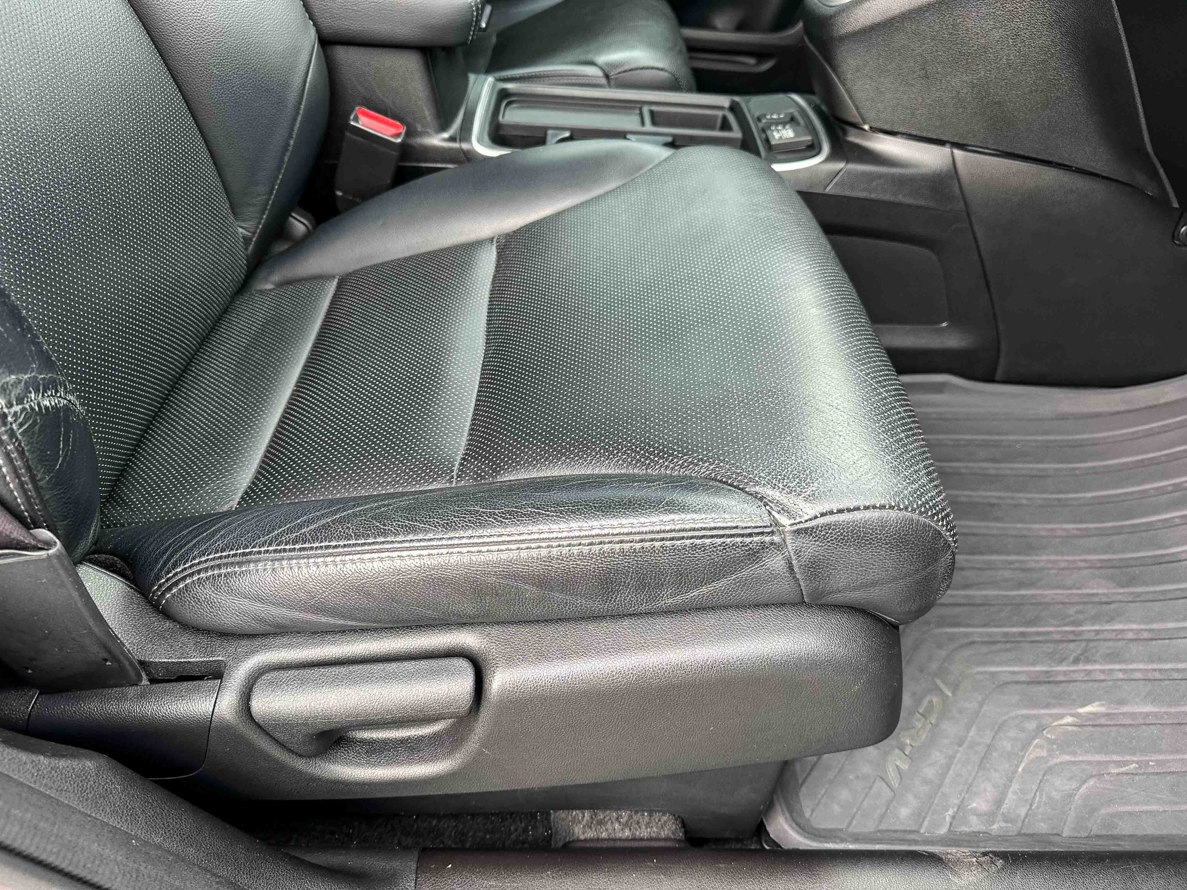 Used 2015 Honda CR-V Touring image 26