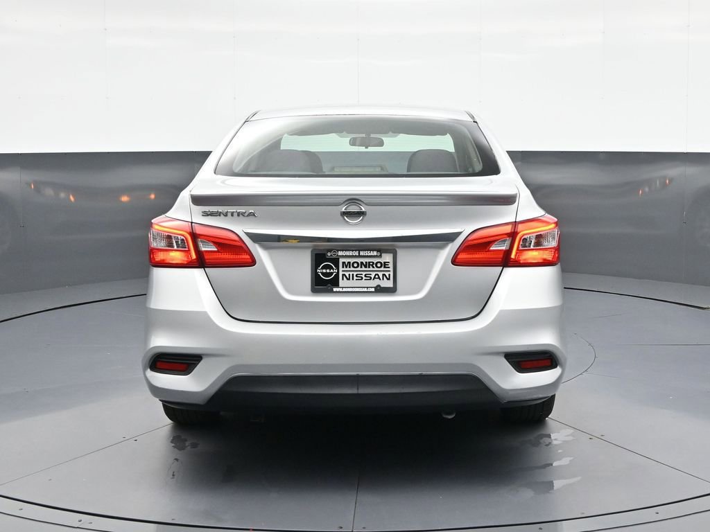 Used 2017 Nissan Sentra S w/ S Style Package FWD image 6