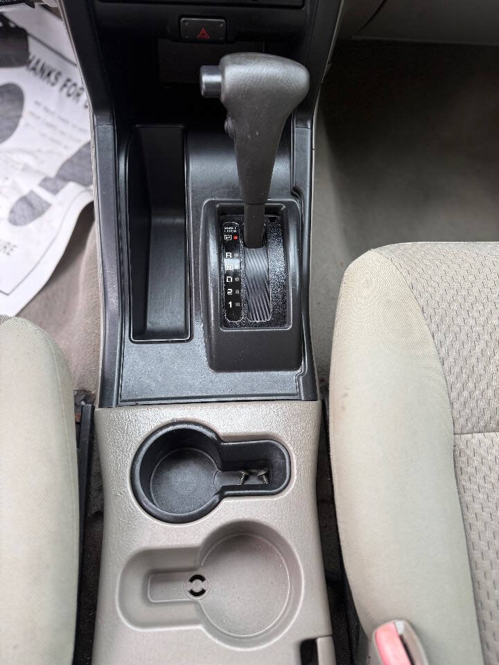 Used 2004 Nissan Xterra XE RWD image 17