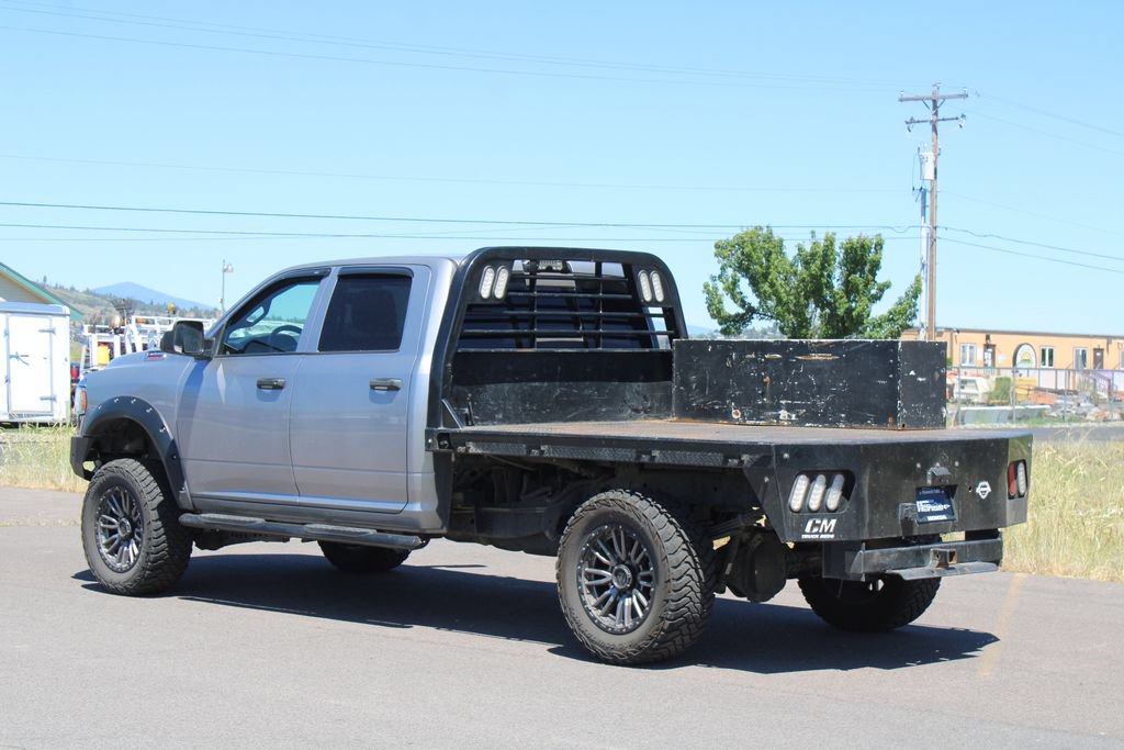 Used 2022 RAM 3500 Tradesman AWD/4WD image 3