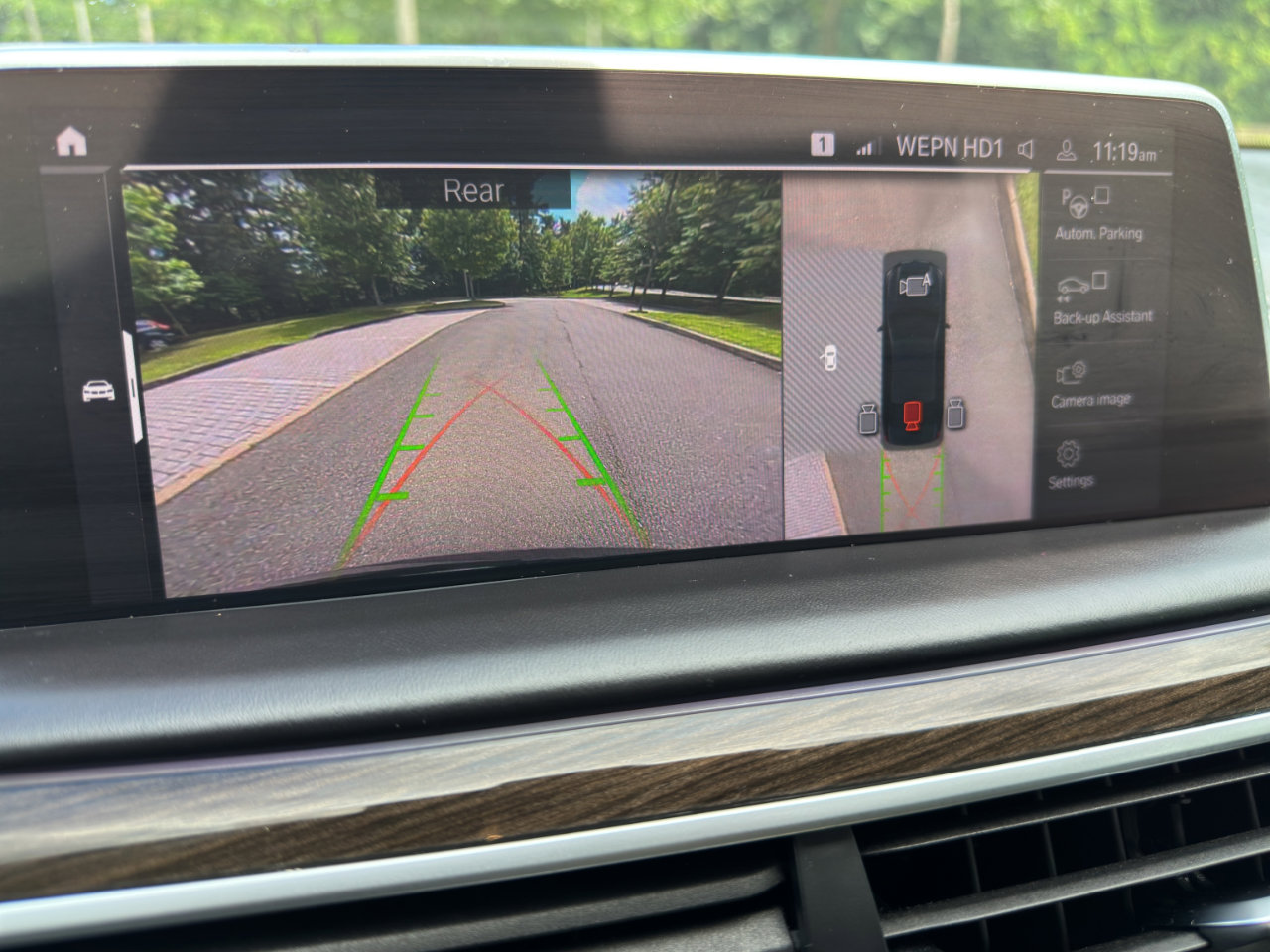 Used 2021 BMW 740i xDrive 740i xDrive Sedan w/ Luxury Rear Seating Package image 30