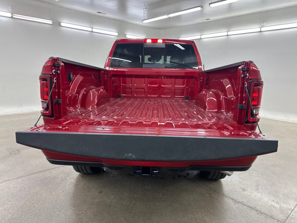New 2026 RAM 2500 Tradesman AWD/4WD image 17