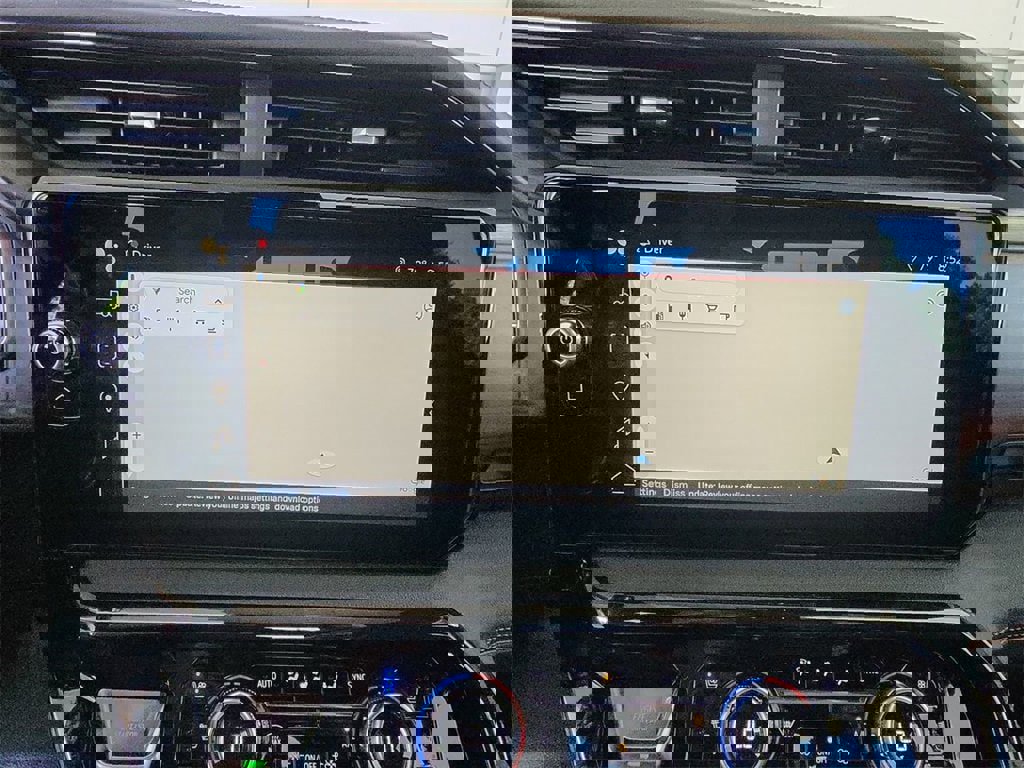 Certified 2025 GMC Sierra 2500 AT4 w/ AT4 Premium Plus Package image 15