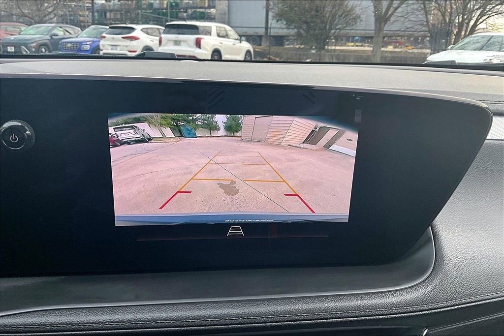 Used 2025 Buick Encore GX Preferred image 21