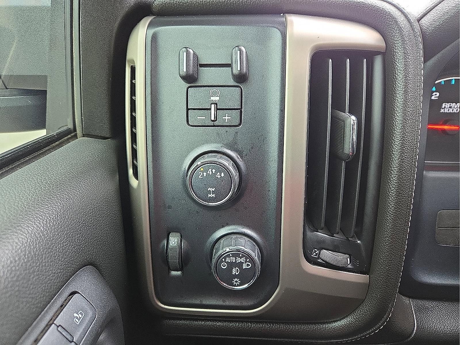 Used 2018 GMC Sierra 2500 Denali w/ Duramax Plus Package image 20