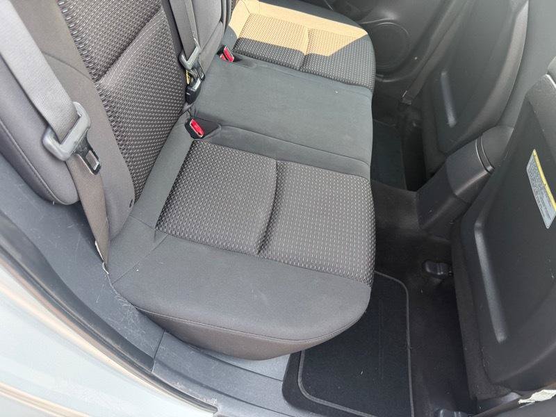 Used 2010 Hyundai Elantra GLS FWD image 19