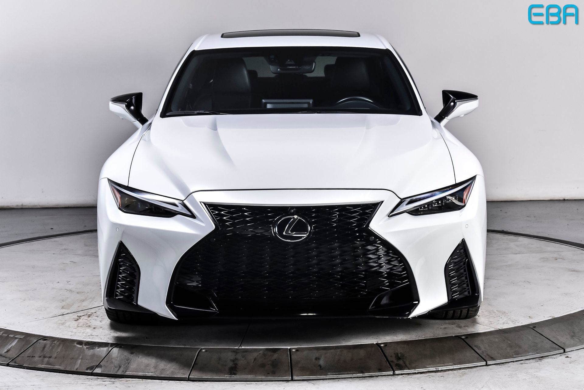 Used 2022 Lexus IS 500 image 8