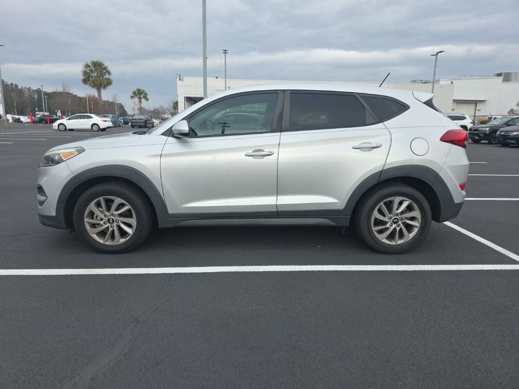 Used 2016 Hyundai Tucson SE image 3