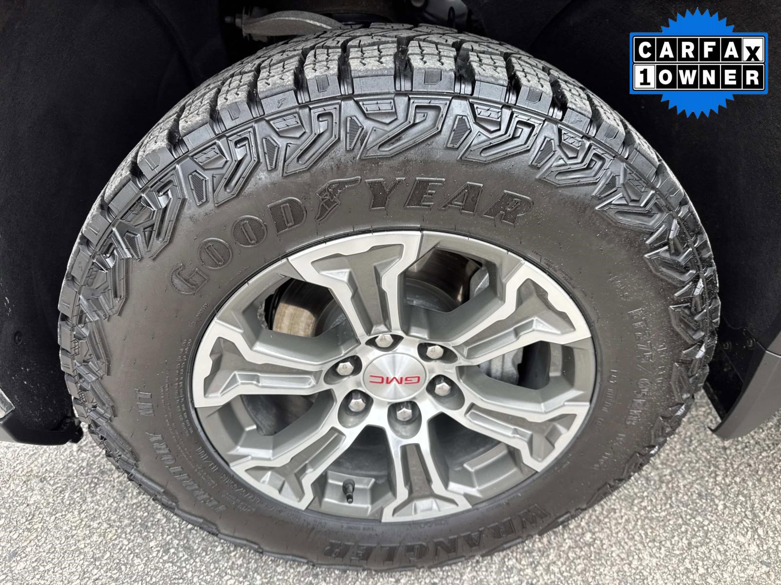 Certified 2024 GMC Sierra 1500 Pro w/ Pro Value Package image 11