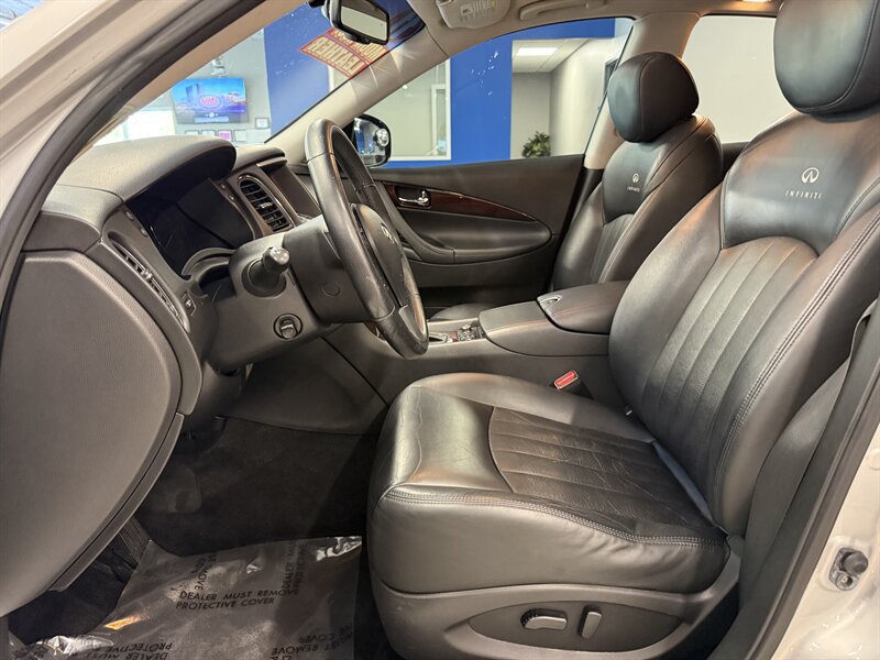 Used 2011 INFINITI EX35 Journey w/ Premium Pkg AWD/4WD image 24