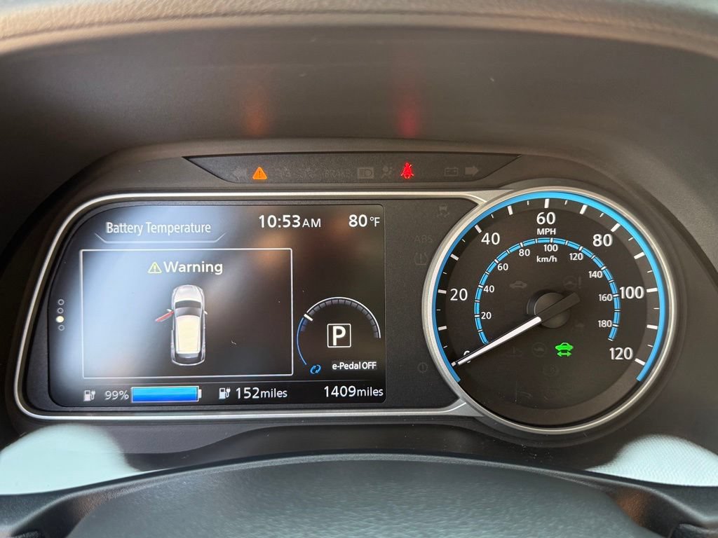 Certified 2025 Nissan Leaf S FWD image 26