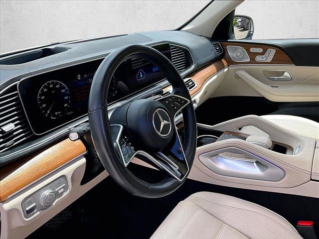 Used 2024 Mercedes-Benz GLE 450 4MATIC image 13
