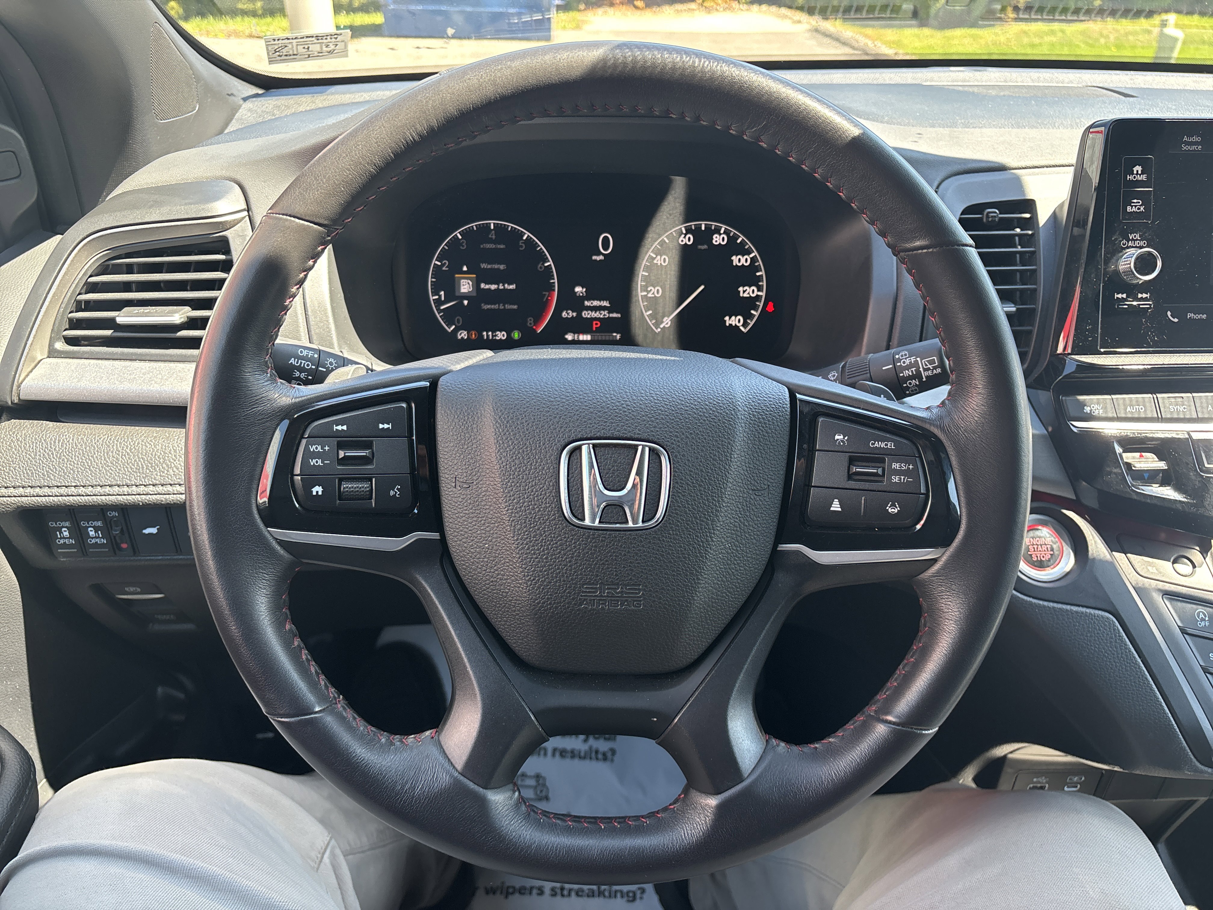 Used 2025 Honda Odyssey Sport-L image 19