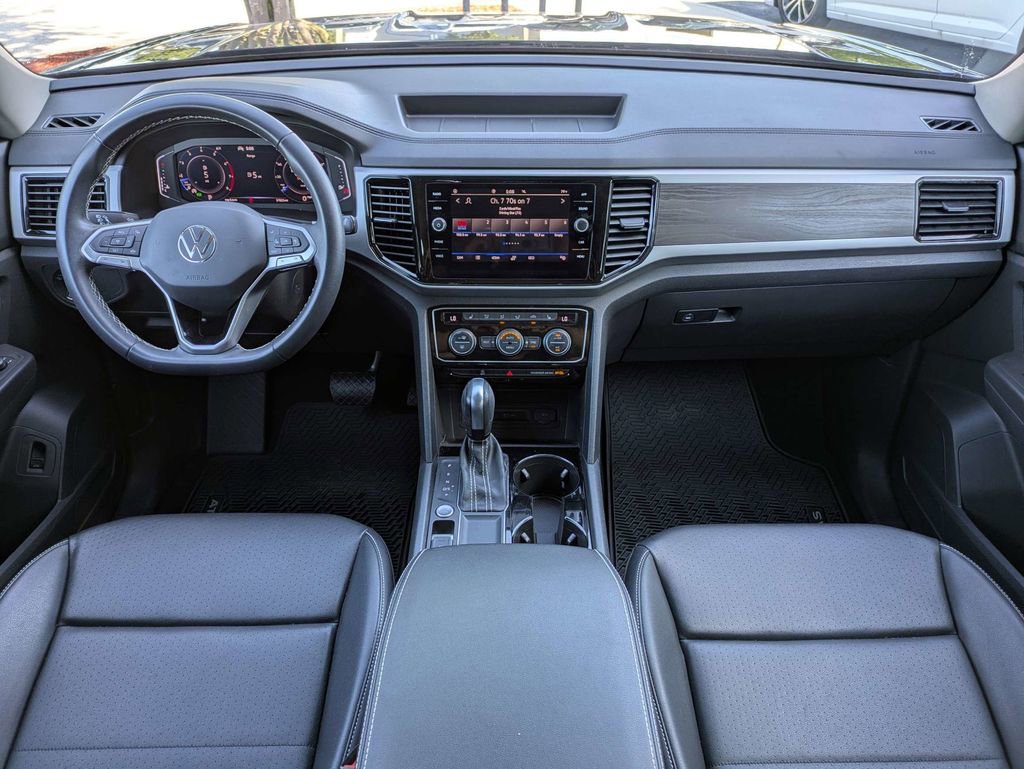 Used 2023 Volkswagen Atlas SE image 20