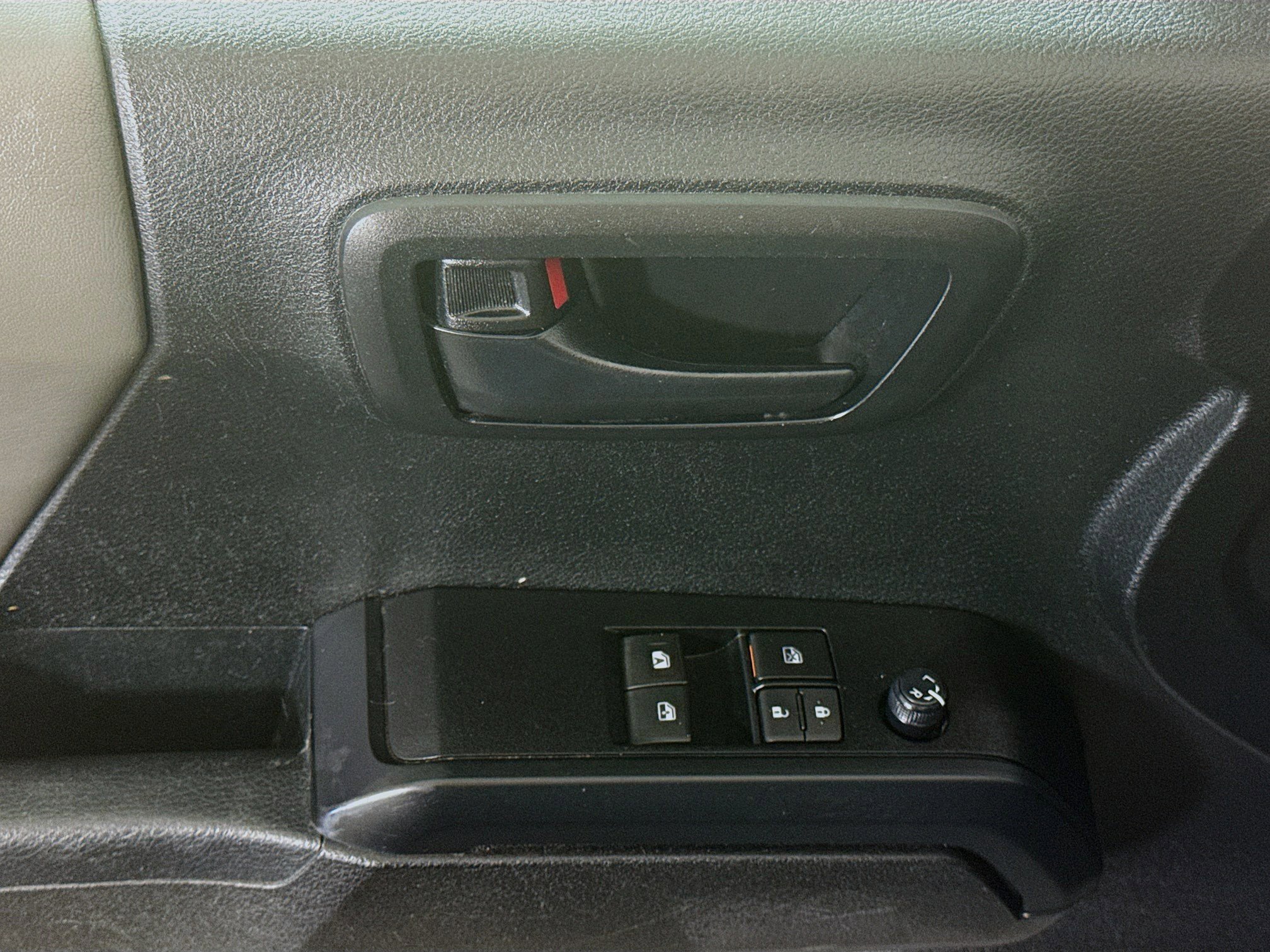 Used 2021 Toyota Tacoma SR image 23