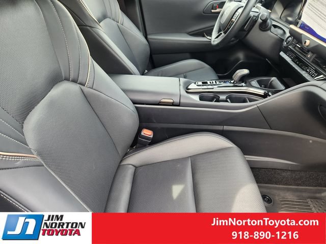 Used 2025 Toyota Crown Signia w/ Advanced Technology Package AWD/4WD image 16