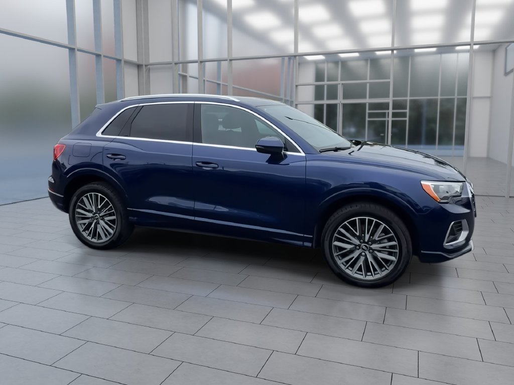 Used 2021 Audi Q3 2.0T Premium w/ 19" Wheel Package AWD/4WD image 9