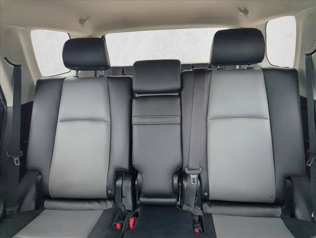 Used 2022 Toyota 4Runner SR5 Premium w/ Moonroof Package AWD/4WD image 28