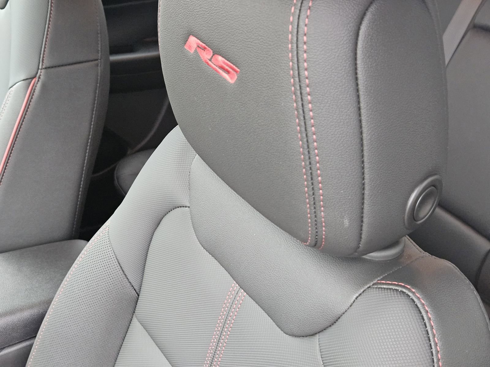 New 2026 Chevrolet TrailBlazer RS w/ Driver Confidence Package image 25