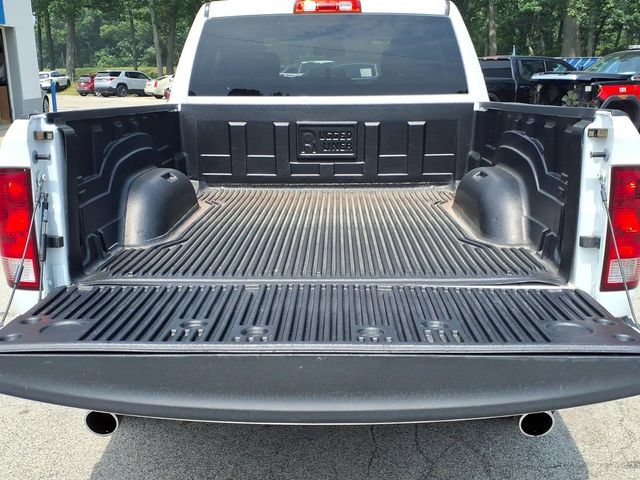 Used 2021 RAM 1500 Express w/ Wheel & Sound Group AWD/4WD image 17
