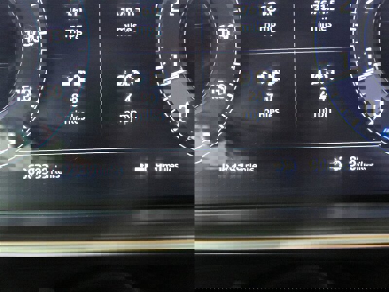 Used 2019 Land Rover Range Rover Sport HSE image 31