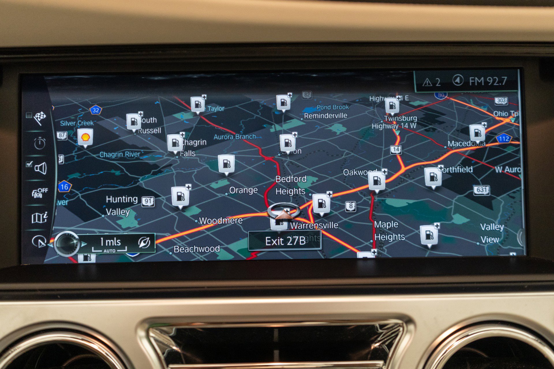 Used 2020 Rolls-Royce Dawn RWD image 17