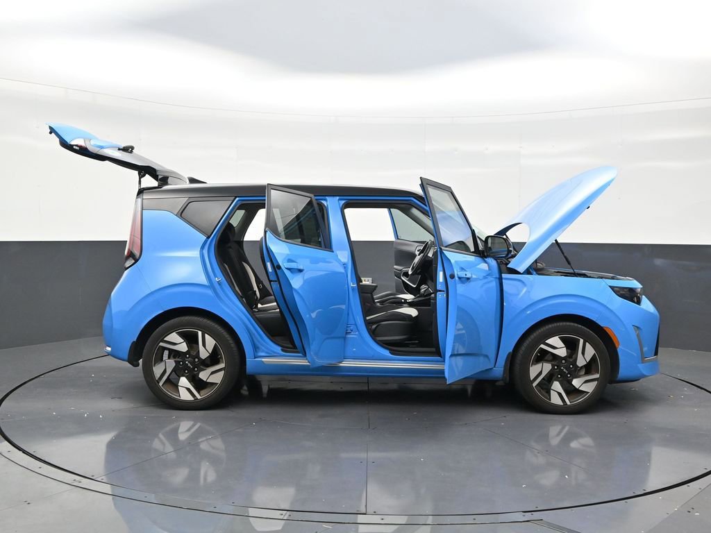 Used 2023 Kia Soul GT-Line FWD image 29