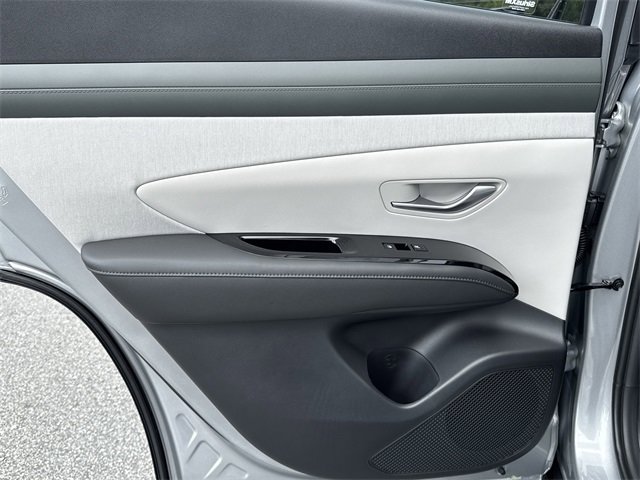 New 2025 Hyundai Tucson Limited image 13