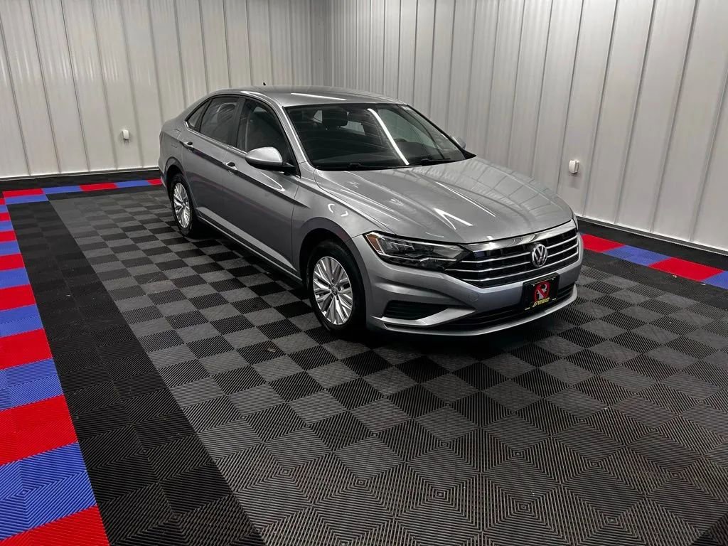 Used 2020 Volkswagen Jetta S w/ Driver Assistance Package image 2