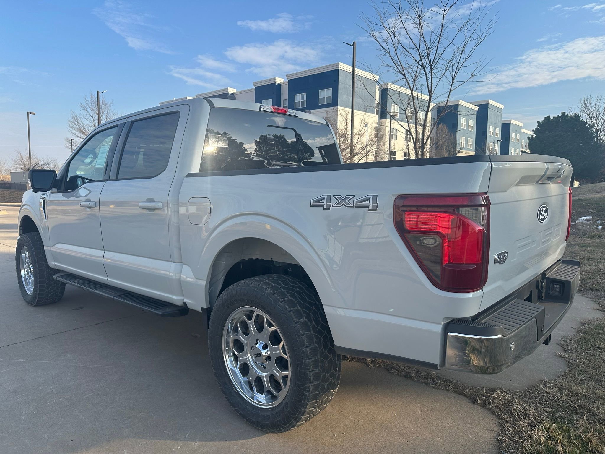 New 2026 Ford F150 XLT w/ Equipment Group 302A MID image 5