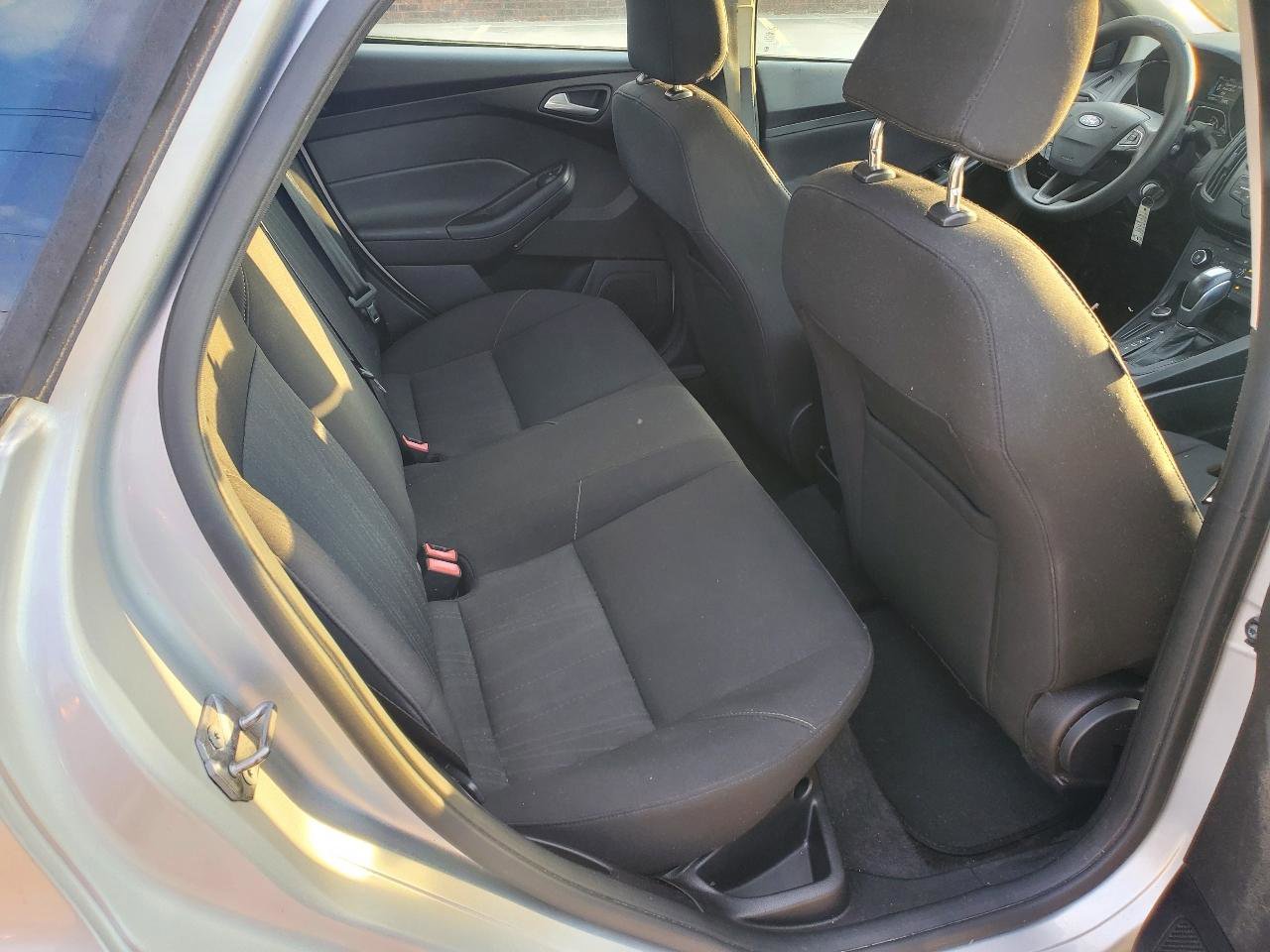 Used 2016 Ford Focus SE image 7