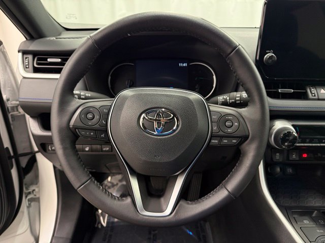Used 2024 Toyota RAV4 XSE w/ Weather Package AWD/4WD image 13