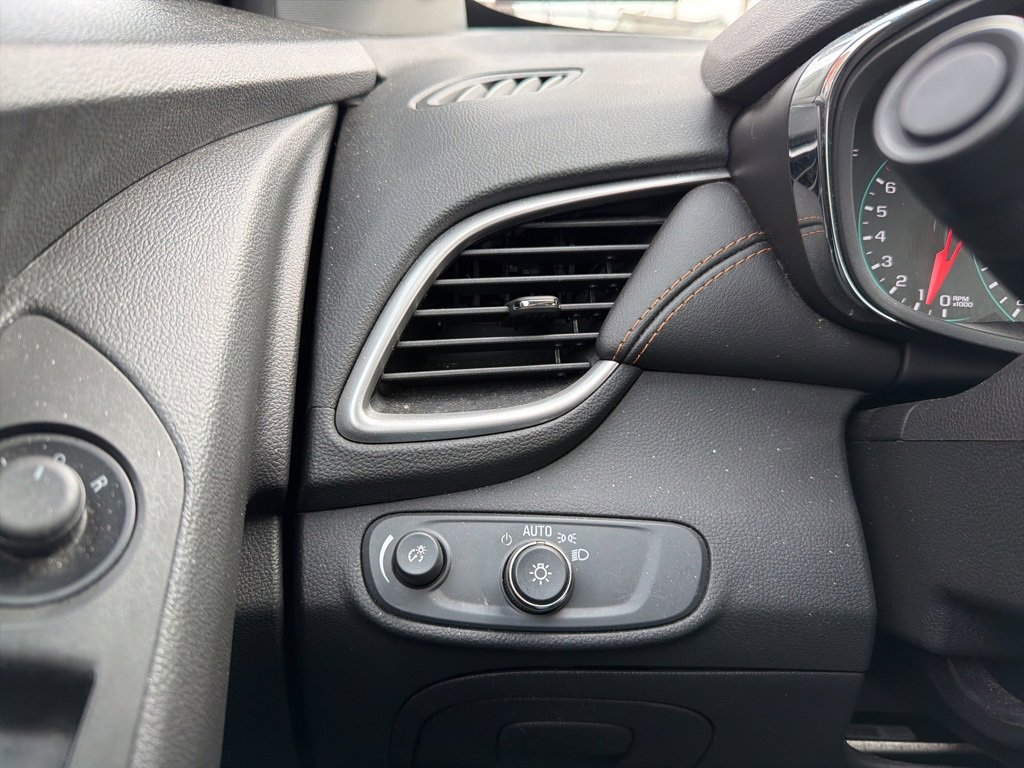 Certified 2022 Chevrolet Trax LS w/ Tint and Cruise Package image 26