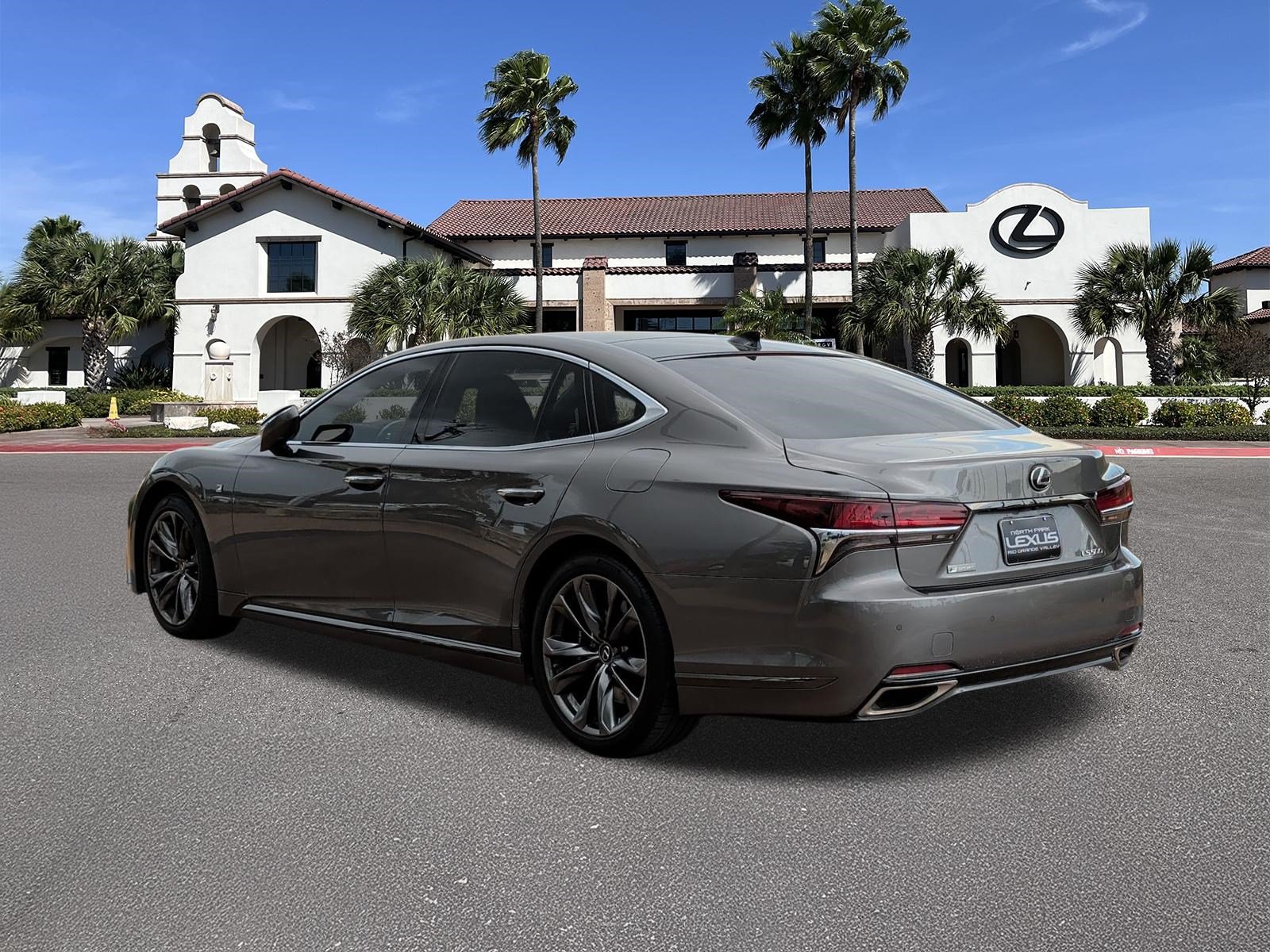Used 2018 Lexus LS 500 F Sport w/ Performance Package RWD image 4
