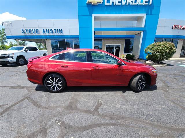 Used 2024 Chevrolet Malibu RS w/ LPO, Floor Liner Package FWD image 4