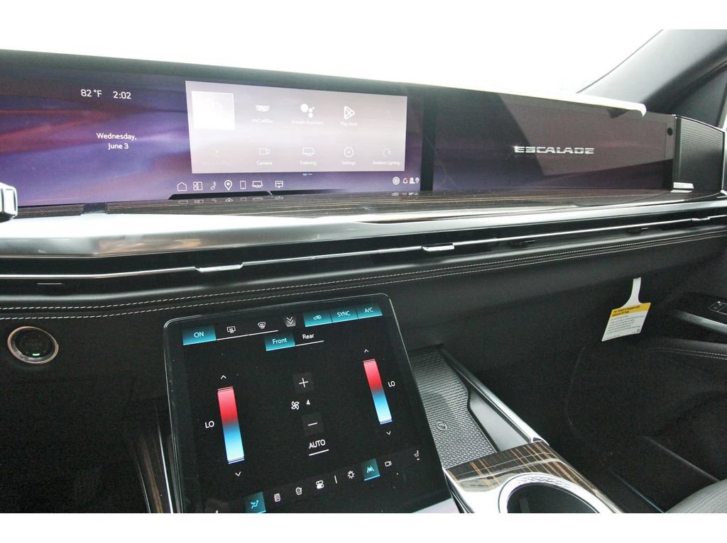 New 2026 Cadillac Escalade ESV Luxury w/ Touring Package AWD/4WD image 17