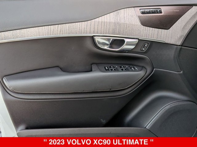 Used 2023 Volvo XC90 B6 Ultimate w/ Protection Package Premier AWD/4WD image 10
