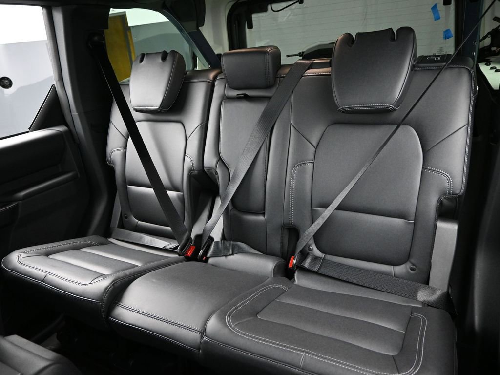 New 2025 Ford Bronco Badlands image 29