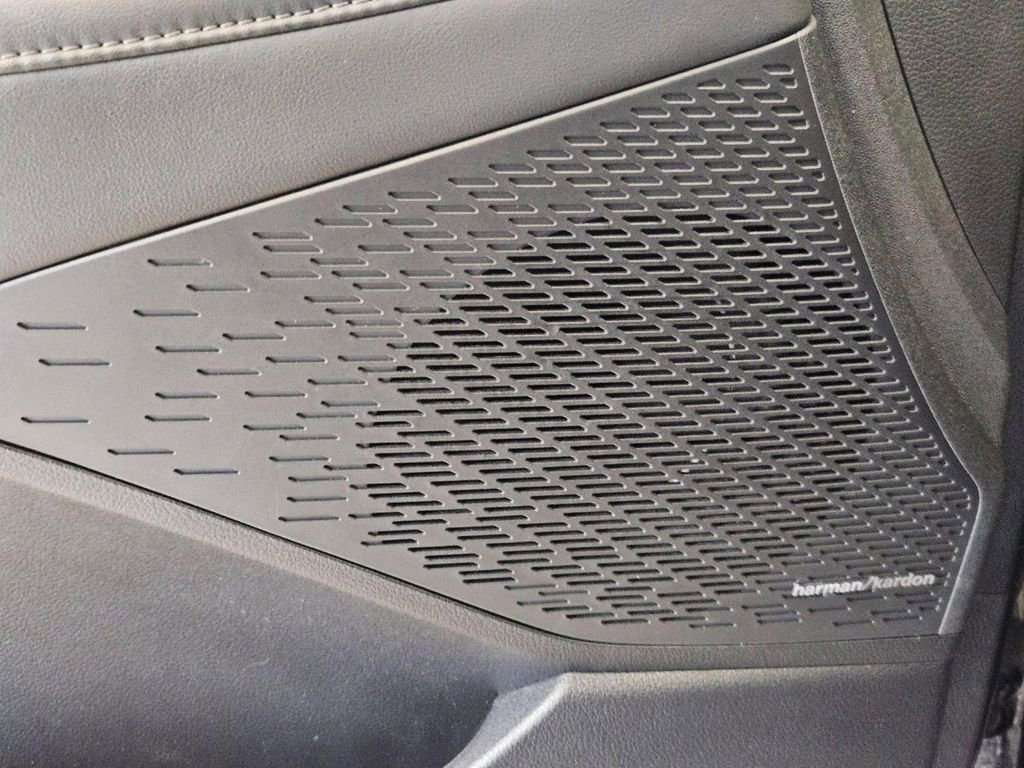 Used 2023 Hyundai Palisade Limited image 12