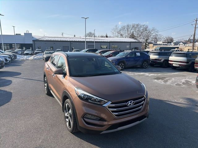 Used 2017 Hyundai Tucson Limited w/ Limited Ultimate Package 03 image 12