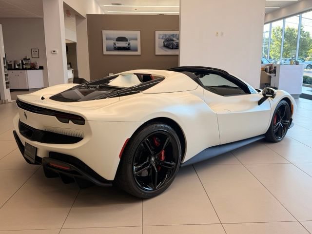 Used 2025 Ferrari 296 GTS RWD image 9