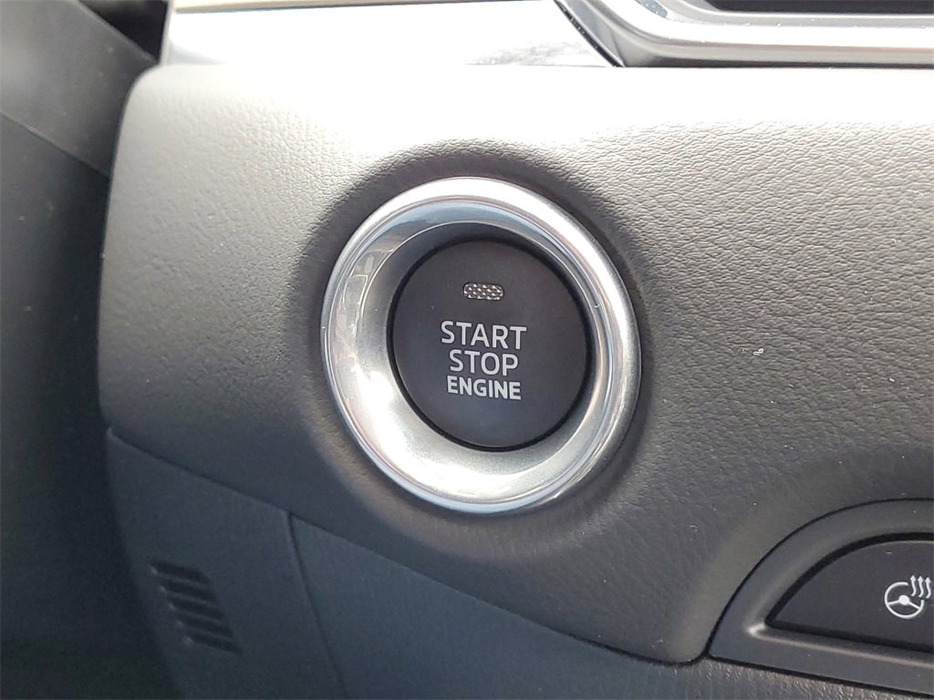 Used 2025 MAZDA CX-5 Signature image 32