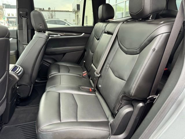 Used 2024 Cadillac XT6 Sport image 12