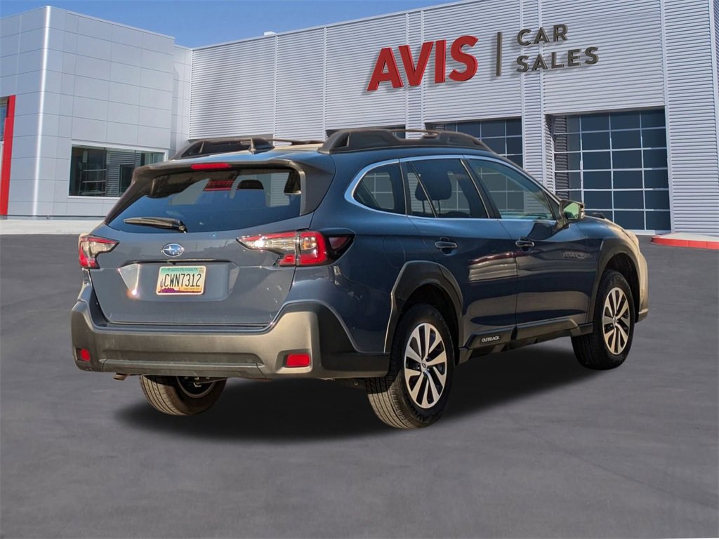 Used 2024 Subaru Outback Premium image 6