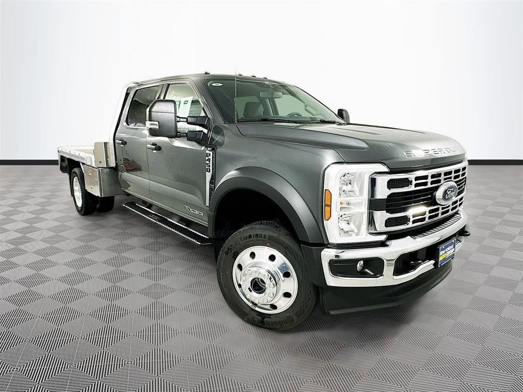 New 2026 Ford F450 XLT w/ XLT Value Package AWD/4WD image 1